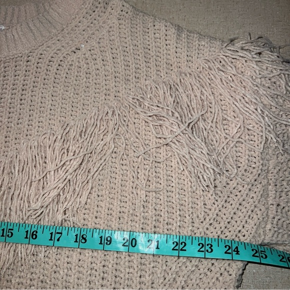 NO BOUNDARIES Womens Size XXL (19) Fringed Long Sleeve Beige Sweater Cropped. - Picture 6 of 8